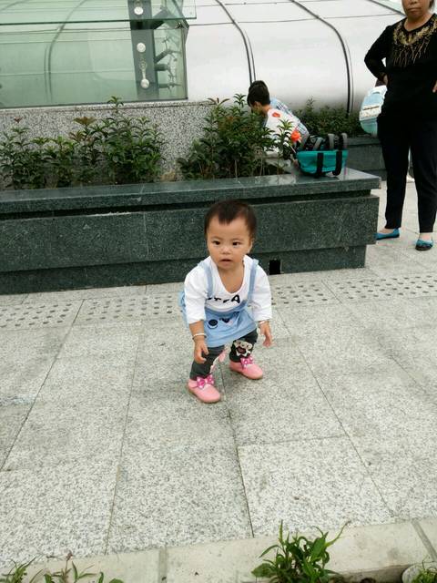 _我家宝贝一直缺铁,上个月感冒加乳糖不耐受拉