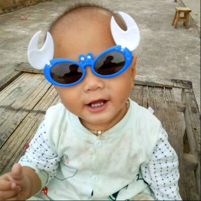 宝宝十个月了头发好少哦有什么可以给宝宝长头