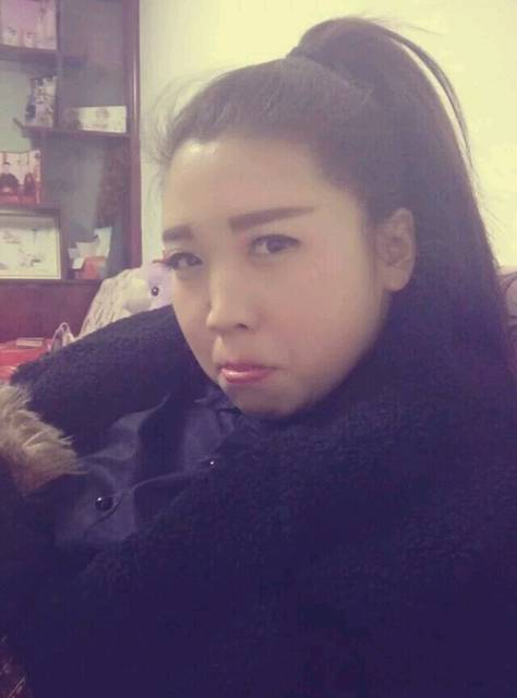 爆丑照了_发现生完小孩胖了好多变丑了