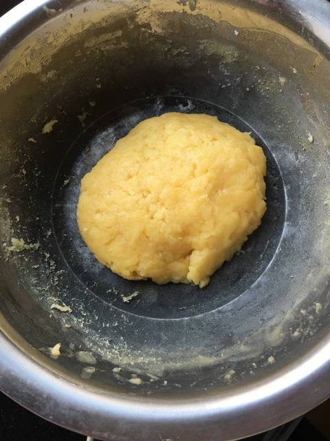 刚买烤箱,想自己学习下烘焙_最近看朋友圈很多