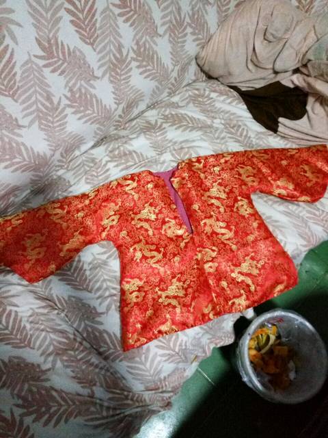 自己设计的宝宝唐装棉衣制作步骤