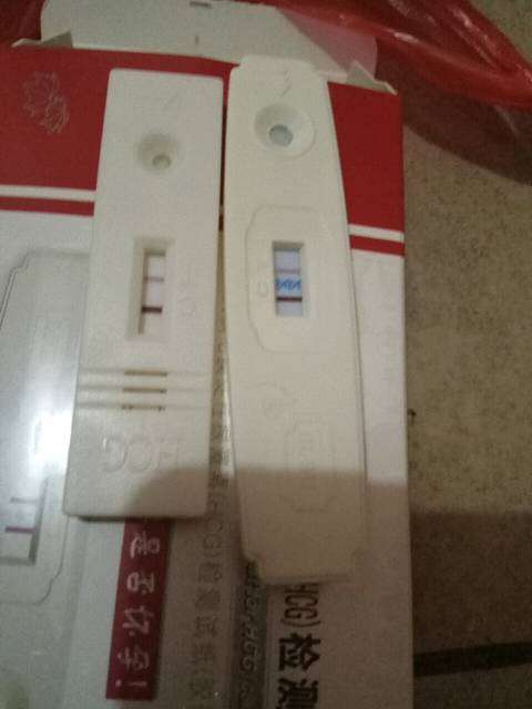 我10.27末次月经,12.7-8验孕棒两天验出弱阳_