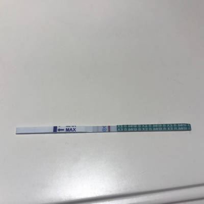 大姨妈已经推迟9天了,今早测了一下还是这么浅