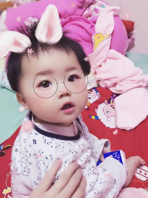 家宝贝跟我家孩子一样,一天到晚张着嘴舌头在