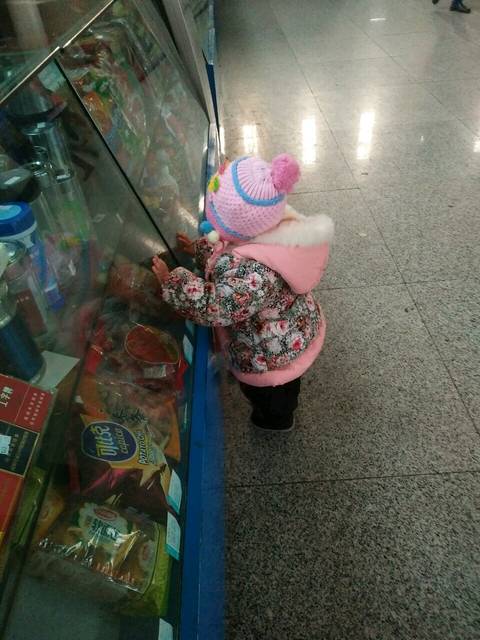 成功戒奶_女儿一直不接受奶粉。可这次拉肚必