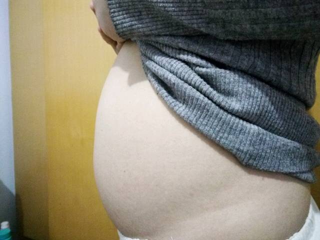 怀孕20周十,宝妈们比比肚子大小_怀孕20周十