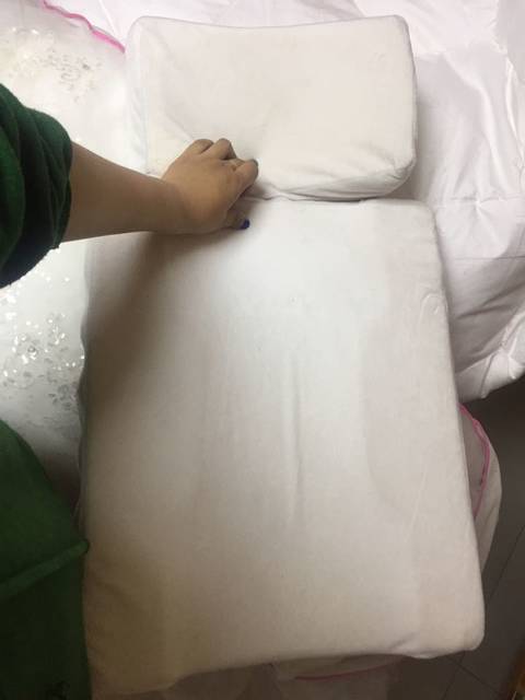 转肌性斜颈矫正器,矫正枕