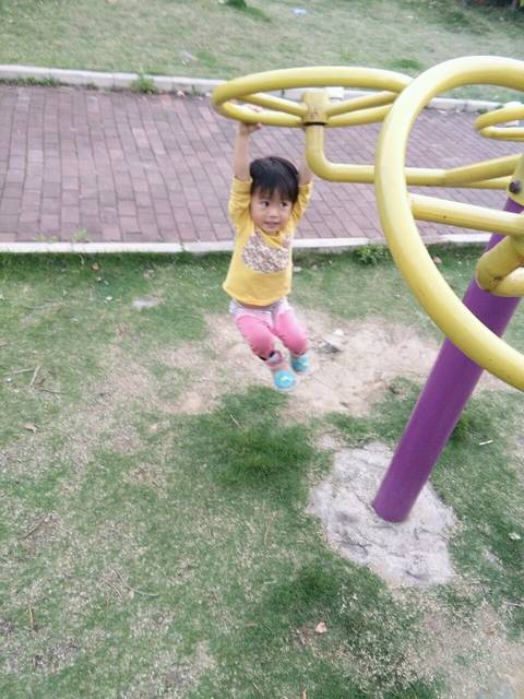 为啥总是后脑勺出汗还特别多?