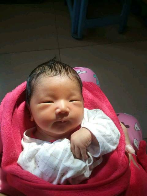 想想时间过得真快,_从怀孕到生产,一眨眼孩子