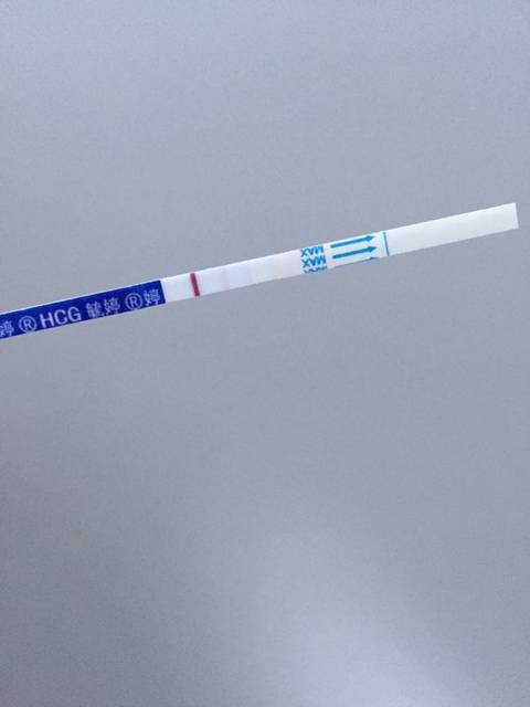 怎么回事_这几天都测出测孕纸两条杠 去药店特