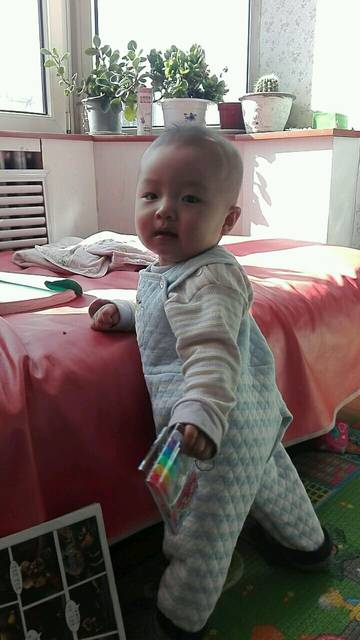 连体衣vs上衣裤子套装