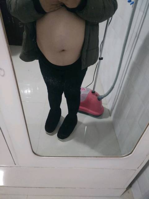 孕34周,没长v女生纹,肚子上都没有摇女生摩托图片