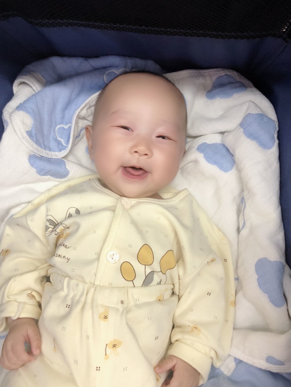 不爱喝奶的宝宝