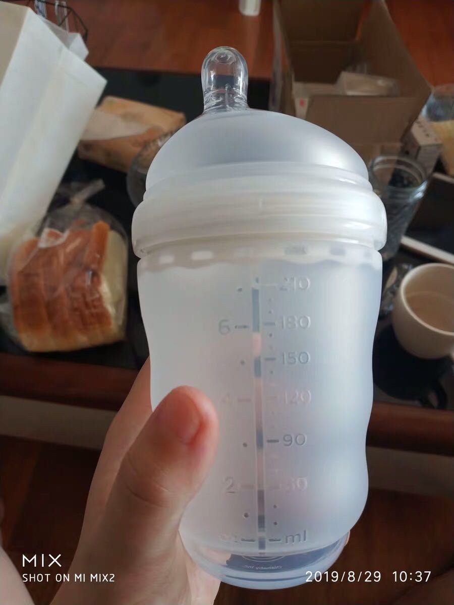 美国母婴潮牌——高颜值olababy硅胶奶瓶使用感受