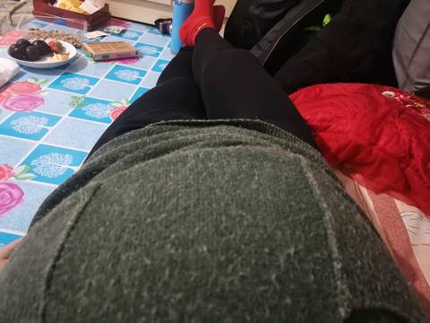 孕六个月平躺肚子图片图片